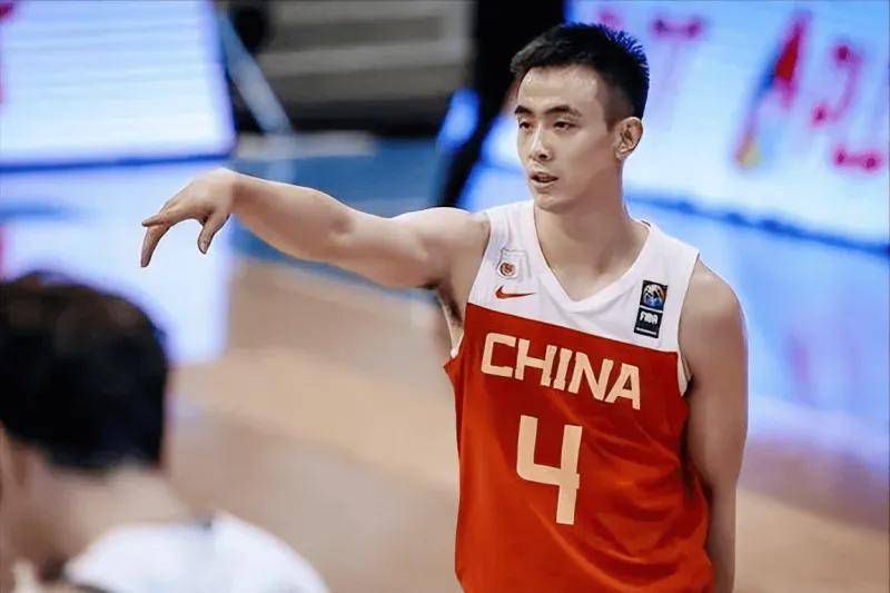 娇妻舒爽高潮呻吟公交车白浆